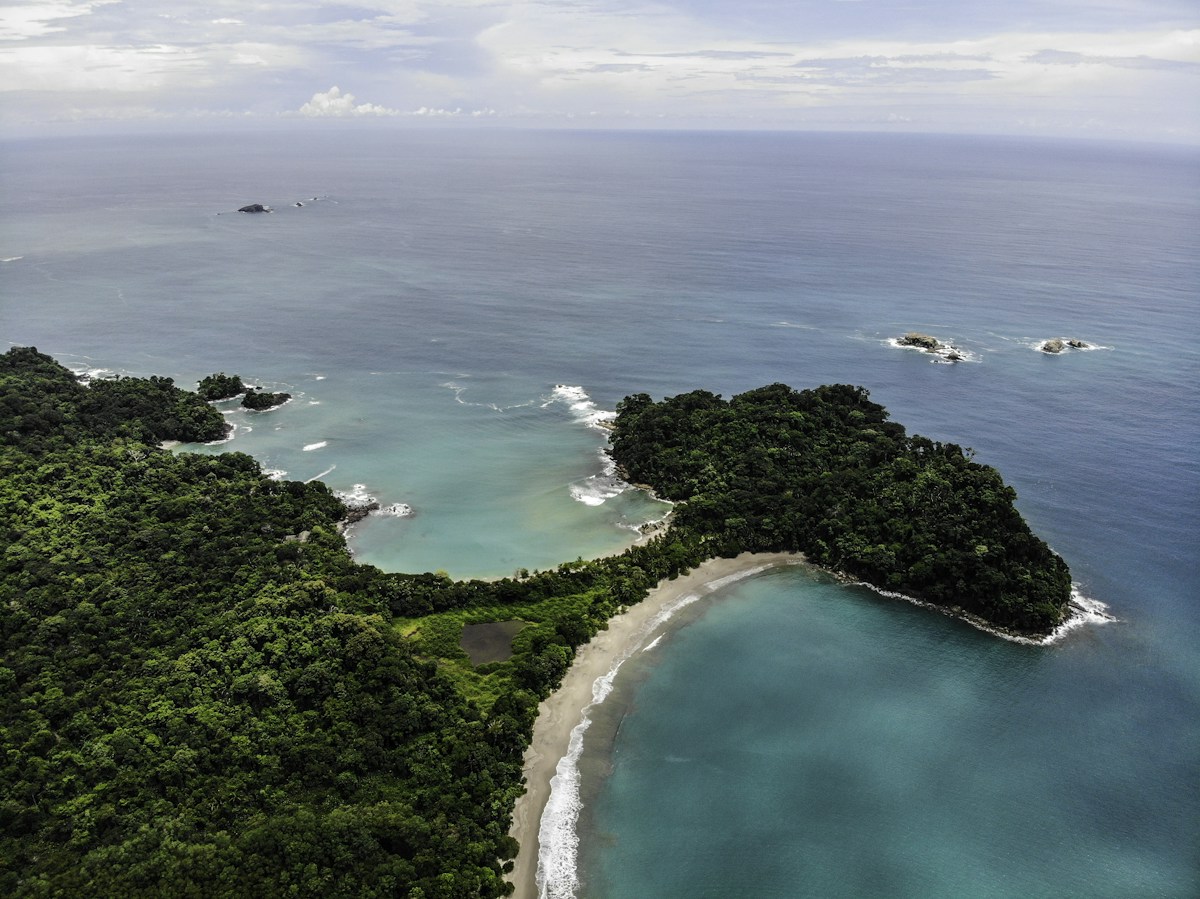Manuel Antonio coastline